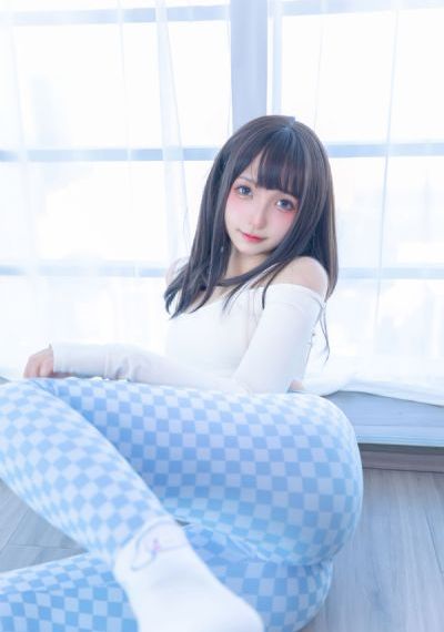 juliaann办公室丝袜大战_DVD在线观看电视