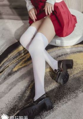 洁白婚纱下的耸动蹂躏_BD英语韩国电影在线观看