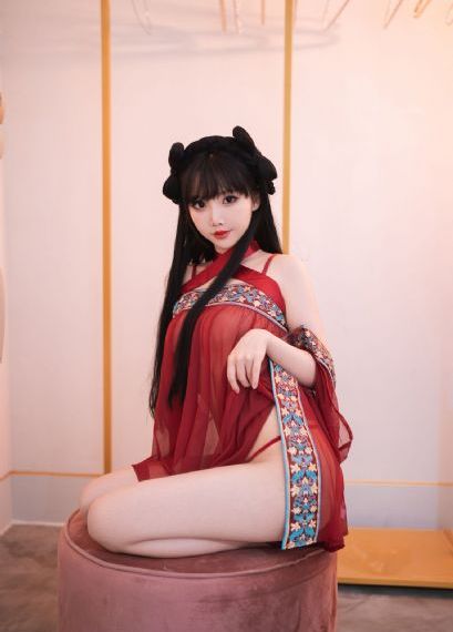 美女成人在线视频看看_琪琪电影国产在线观看