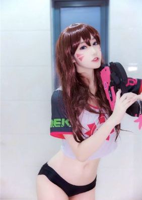 女人裸体又黄视频_蓝光超清免费观看